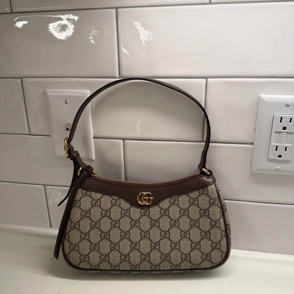 Gucci Beige Brown GG Supreme Shoulder Bag with Gold Hardware